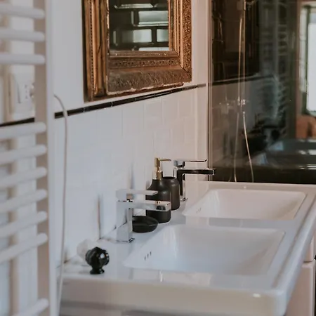 Apartment Casa Del Tempio Antico Arnesano