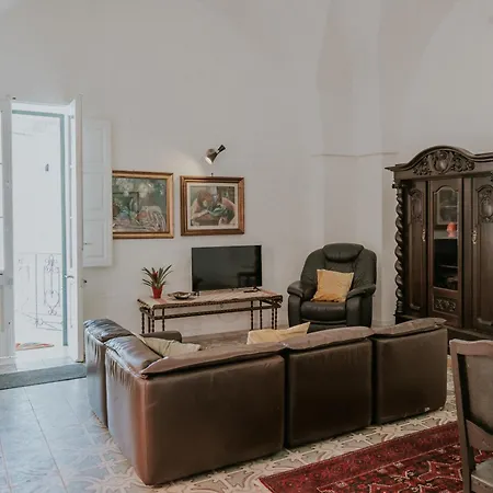 Casa Del Tempio Antico Apartment